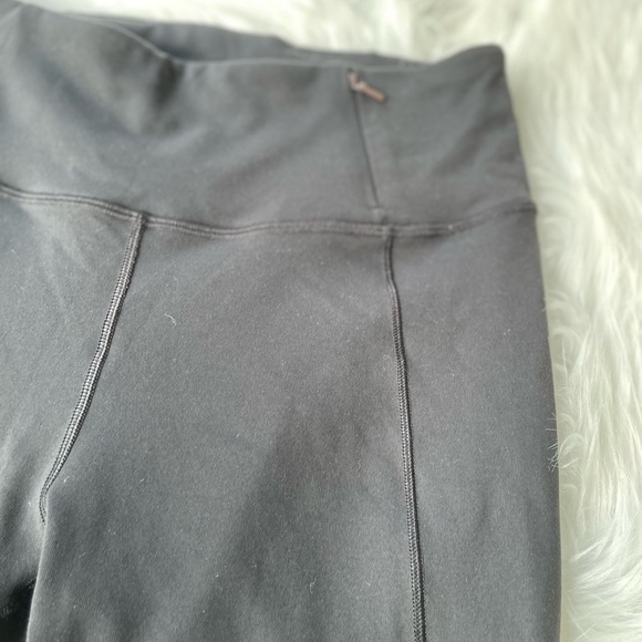 CALIA by Carrie Underwood Stay the Path Cropped Leggings - Size Small - Picture 4 of 11